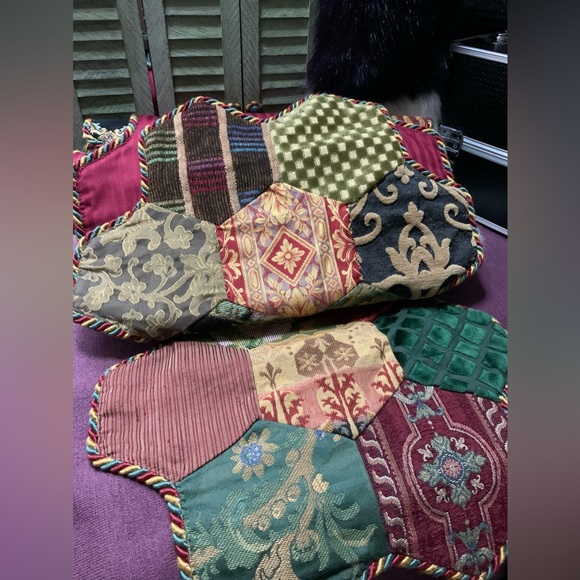 🍀CAMINO DE MESA DE RETAZOS,ESTILO VICTORIANO 🌺ECHO A MANO🍀TELA VINTAGE🍀#700 - Picture 9 of 17